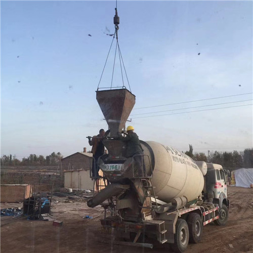 文登区“精准瞄准”—— 吊车的 “定位导航” 技术